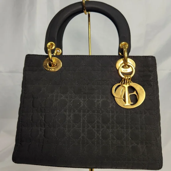 - LADY DIOR small handbag - Picture 2 of 8